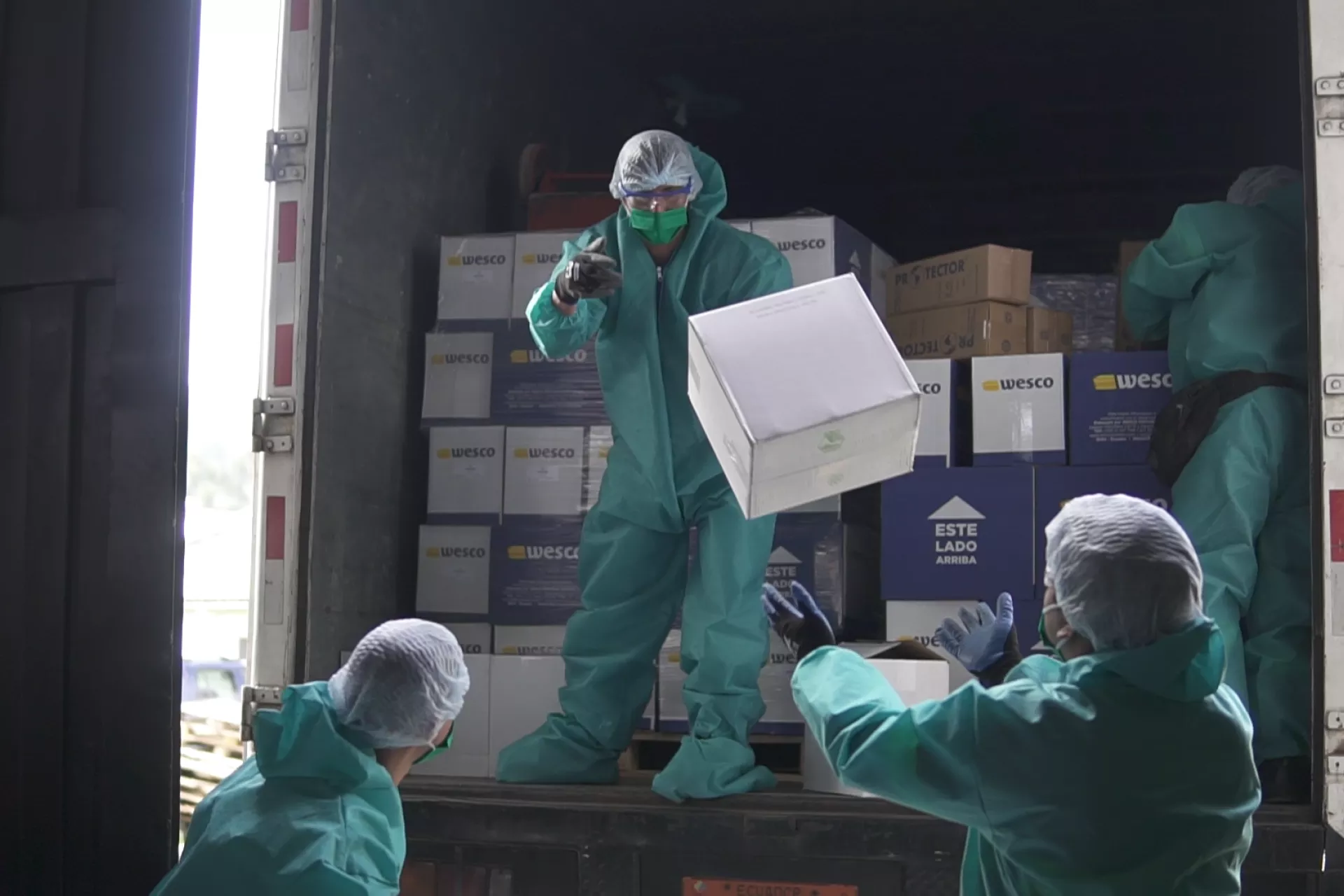 Liquide and gel alcohol supplies are delivered to the Ministry of Economic and Social Inclusion (MIES) to serve the children and adolescents benefiting from the foster care service in Quito, Ecuador.