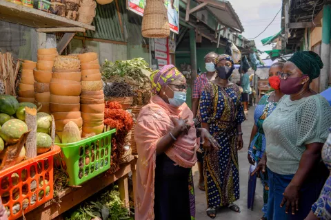 69-year-old Modeenat Abike Onike is a veteran market women’s leader, helping to convince other market women that COVID-19 is real and of the importance of the vaccine.