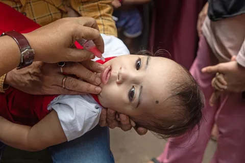 1-year-old Ariba Shehzadi receives the Measles-Rubella vaccine.