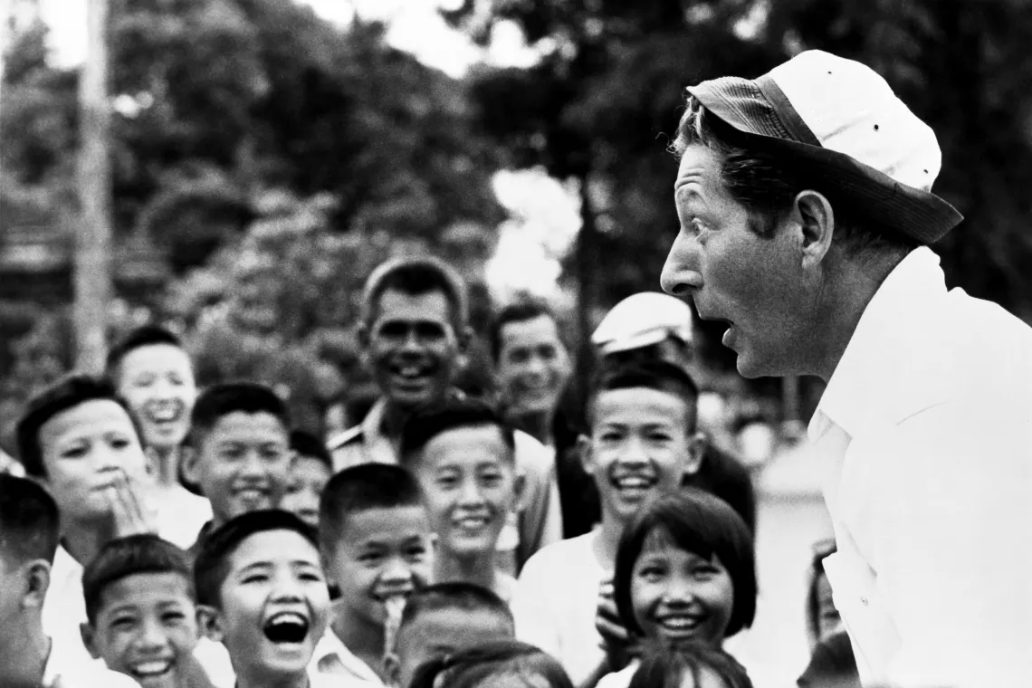 In 1954 on his first field mission as UNICEF Goodwill Ambassador, U.S. entertainer Danny Kaye visited Thailand where a 20-minute feature film called "Assignment Children" was made.