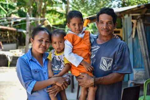 Yanti Modokhand her family in Rote Ndao, East Nusa Tenggara.