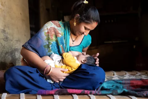 breastfeeding mother